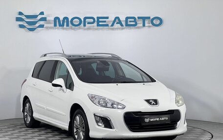 Peugeot 308 II, 2011 год, 690 000 рублей, 3 фотография