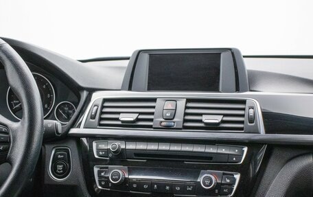 BMW 3 серия, 2016 год, 2 270 000 рублей, 14 фотография