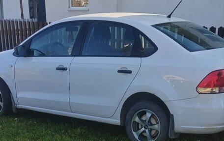 Volkswagen Polo VI (EU Market), 2013 год, 450 000 рублей, 3 фотография