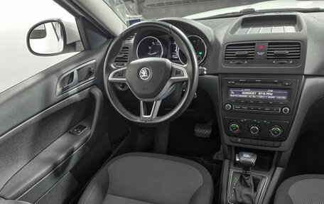 Skoda Yeti I рестайлинг, 2011 год, 739 000 рублей, 14 фотография