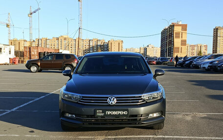 Volkswagen Passat B8 рестайлинг, 2016 год, 1 480 000 рублей, 6 фотография