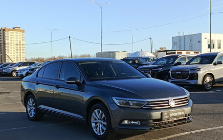 Volkswagen Passat B8 рестайлинг, 2016 год, 1 480 000 рублей, 7 фотография