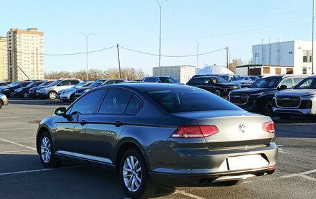 Volkswagen Passat B8 рестайлинг, 2016 год, 1 480 000 рублей, 11 фотография