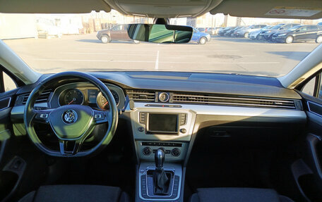 Volkswagen Passat B8 рестайлинг, 2016 год, 1 480 000 рублей, 18 фотография