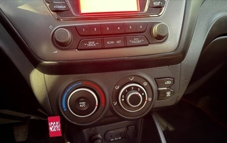 KIA Rio III рестайлинг, 2014 год, 850 000 рублей, 24 фотография