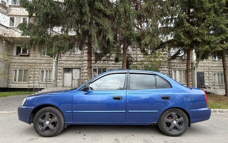 Hyundai Accent II, 2001 год, 350 000 рублей, 3 фотография