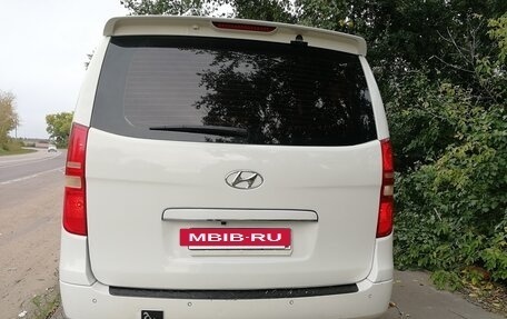 Hyundai Grand Starex Grand Starex I рестайлинг 2, 2011 год, 1 499 000 рублей, 4 фотография