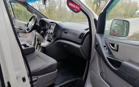 Hyundai Grand Starex Grand Starex I рестайлинг 2, 2011 год, 1 499 000 рублей, 17 фотография