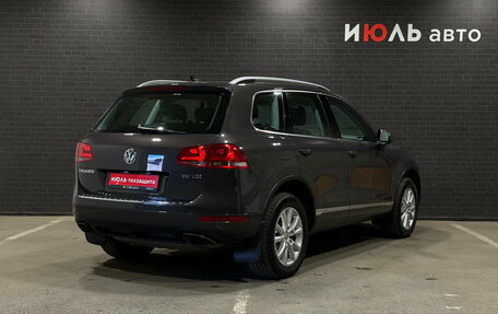 Volkswagen Touareg III, 2011 год, 2 349 000 рублей, 5 фотография