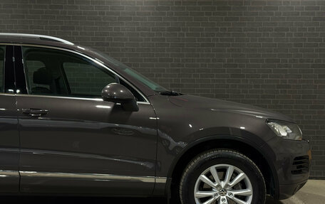 Volkswagen Touareg III, 2011 год, 2 349 000 рублей, 7 фотография