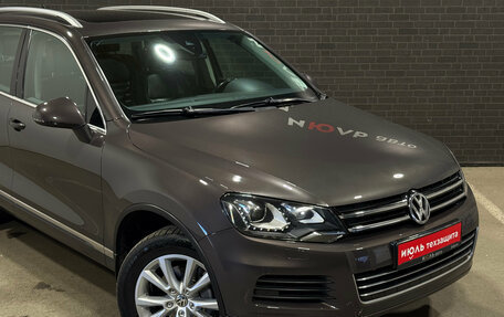 Volkswagen Touareg III, 2011 год, 2 349 000 рублей, 8 фотография