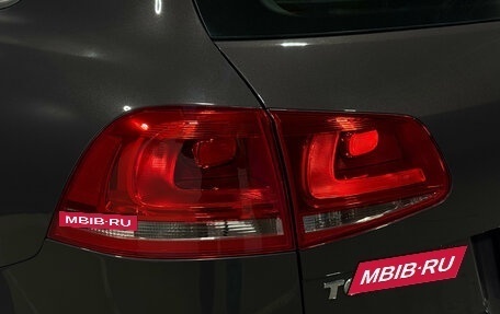 Volkswagen Touareg III, 2011 год, 2 349 000 рублей, 13 фотография