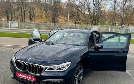 BMW 7 серия, 2018 год, 5 500 000 рублей, 11 фотография
