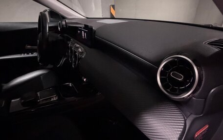 Mercedes-Benz CLA, 2019 год, 3 100 000 рублей, 7 фотография