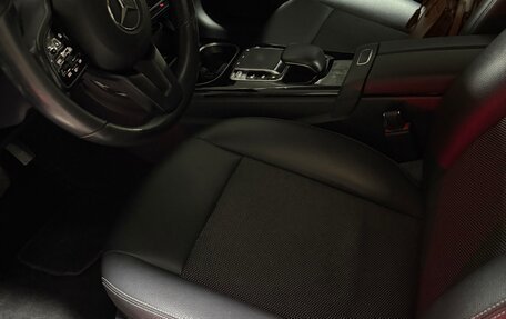 Mercedes-Benz CLA, 2019 год, 3 100 000 рублей, 24 фотография