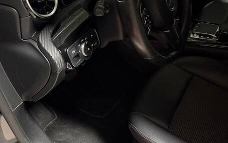 Mercedes-Benz CLA, 2019 год, 3 100 000 рублей, 23 фотография