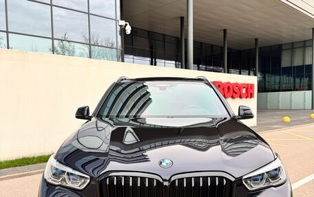 BMW X5, 2022 год, 8 200 000 рублей, 2 фотография