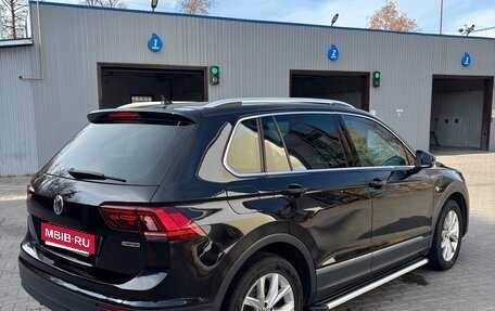 Volkswagen Tiguan II, 2020 год, 2 700 000 рублей, 4 фотография