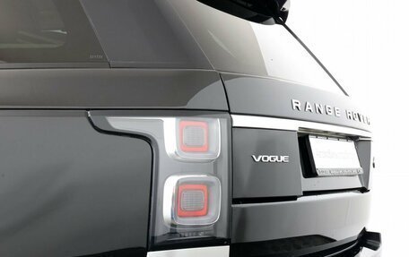 Land Rover Range Rover IV рестайлинг, 2015 год, 3 290 000 рублей, 8 фотография