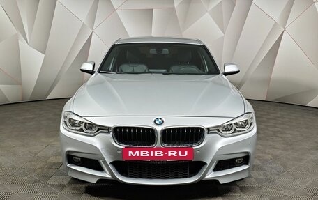 BMW 3 серия, 2018 год, 3 100 000 рублей, 3 фотография