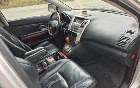 Lexus RX II рестайлинг, 2003 год, 910 000 рублей, 8 фотография