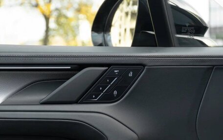 Porsche Cayenne, 2026 год, 23 790 000 рублей, 12 фотография
