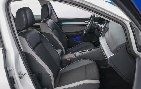 Volkswagen Golf VIII, 2022 год, 2 974 444 рублей, 8 фотография