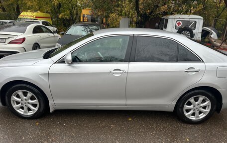 Toyota Camry, 2011 год, 1 150 000 рублей, 3 фотография