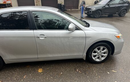 Toyota Camry, 2011 год, 1 150 000 рублей, 4 фотография