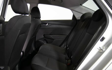 Hyundai Solaris II рестайлинг, 2017 год, 1 398 000 рублей, 8 фотография