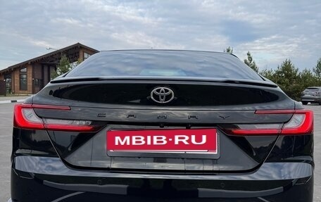 Toyota Camry, 2025 год, 4 200 000 рублей, 4 фотография