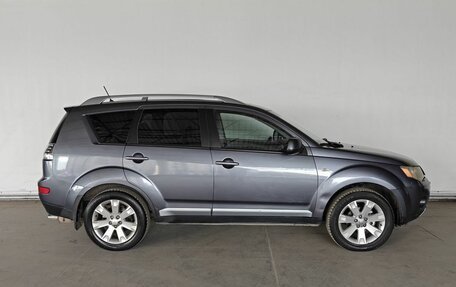 Mitsubishi Outlander III рестайлинг 3, 2008 год, 920 000 рублей, 8 фотография