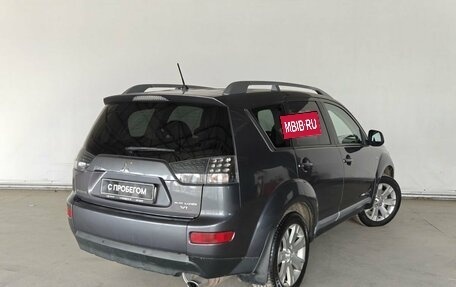 Mitsubishi Outlander III рестайлинг 3, 2008 год, 920 000 рублей, 4 фотография