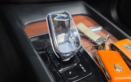 Volvo XC60 II, 2024 год, 5 740 903 рублей, 8 фотография