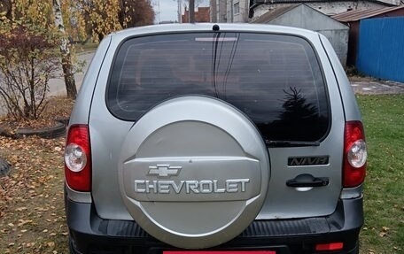 Chevrolet Niva I рестайлинг, 2011 год, 360 000 рублей, 4 фотография
