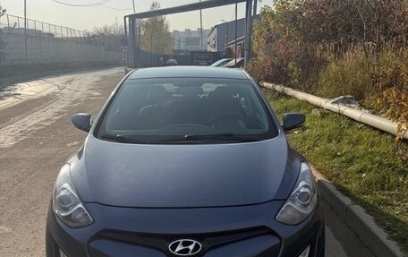 Hyundai i30 II рестайлинг, 2012 год, 990 000 рублей, 2 фотография