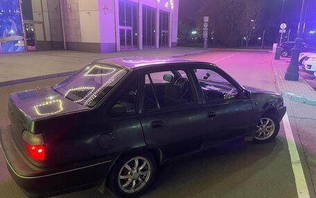 Daewoo Nexia I рестайлинг, 1999 год, 115 000 рублей, 3 фотография