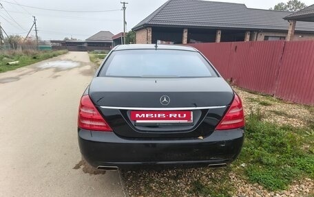 Mercedes-Benz S-Класс, 2009 год, 870 000 рублей, 3 фотография
