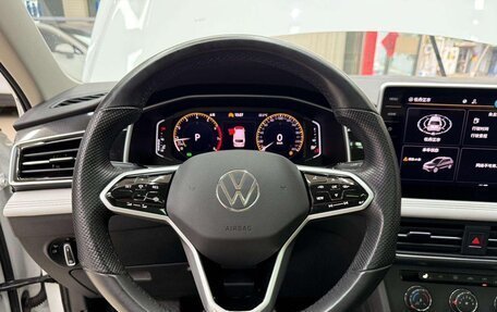 Volkswagen Tiguan II, 2023 год, 2 110 000 рублей, 7 фотография