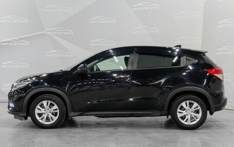 Honda Vezel, 2019 год, 2 080 000 рублей, 2 фотография