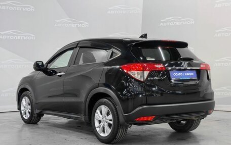 Honda Vezel, 2019 год, 2 080 000 рублей, 3 фотография