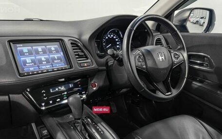 Honda Vezel, 2019 год, 2 080 000 рублей, 13 фотография