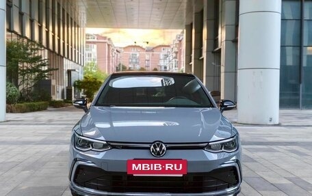 Volkswagen Golf VIII, 2022 год, 1 767 000 рублей, 2 фотография
