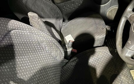 Toyota FunCargo, 2002 год, 313 000 рублей, 8 фотография