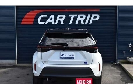 Toyota Yaris Cross, 2025 год, 1 600 017 рублей, 3 фотография