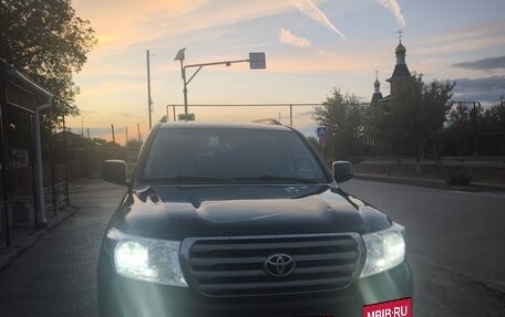 Toyota Land Cruiser 200, 2009 год, 2 999 990 рублей, 3 фотография