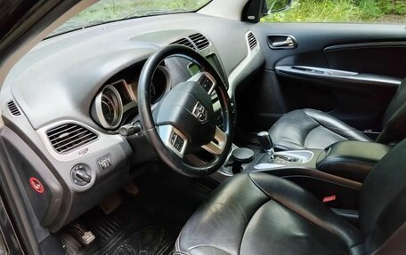 Dodge Journey I, 2012 год, 1 250 000 рублей, 4 фотография