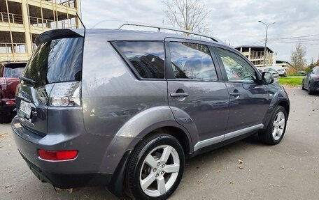 Mitsubishi Outlander III рестайлинг 3, 2008 год, 1 050 000 рублей, 12 фотография