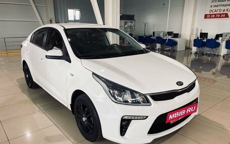KIA Rio IV, 2018 год, 1 250 000 рублей, 3 фотография