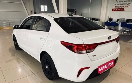 KIA Rio IV, 2018 год, 1 250 000 рублей, 7 фотография